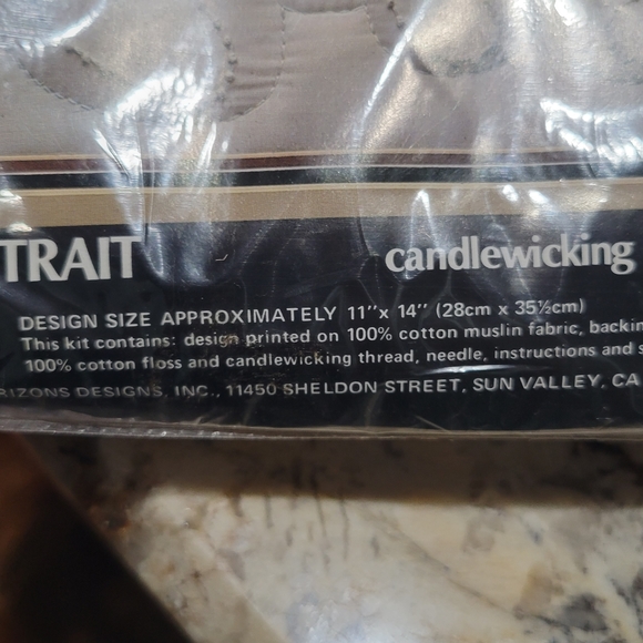 Prism Designs vintage Candlewick family portrait kit Bears 11 x 14 CR 47 1983 - Picture 5 of 10